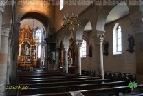 Säulen und Bögen prägen das Innere der Justinuskirche. (Bild: Stefan Siedler)